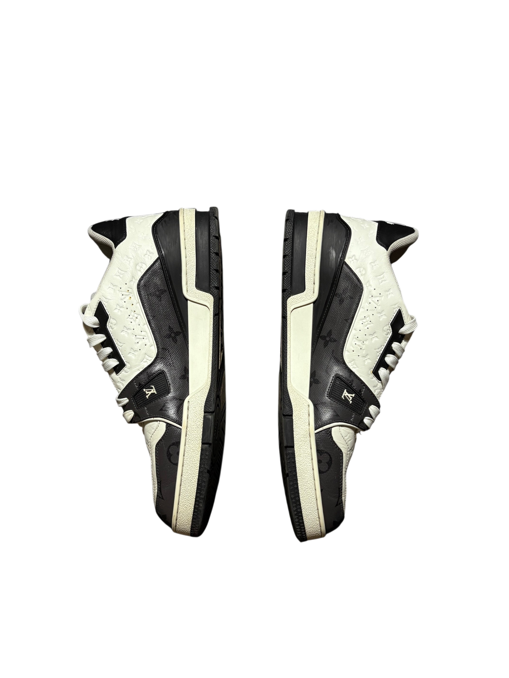 Louis Vuitton Black Monogram Trainers 9LV