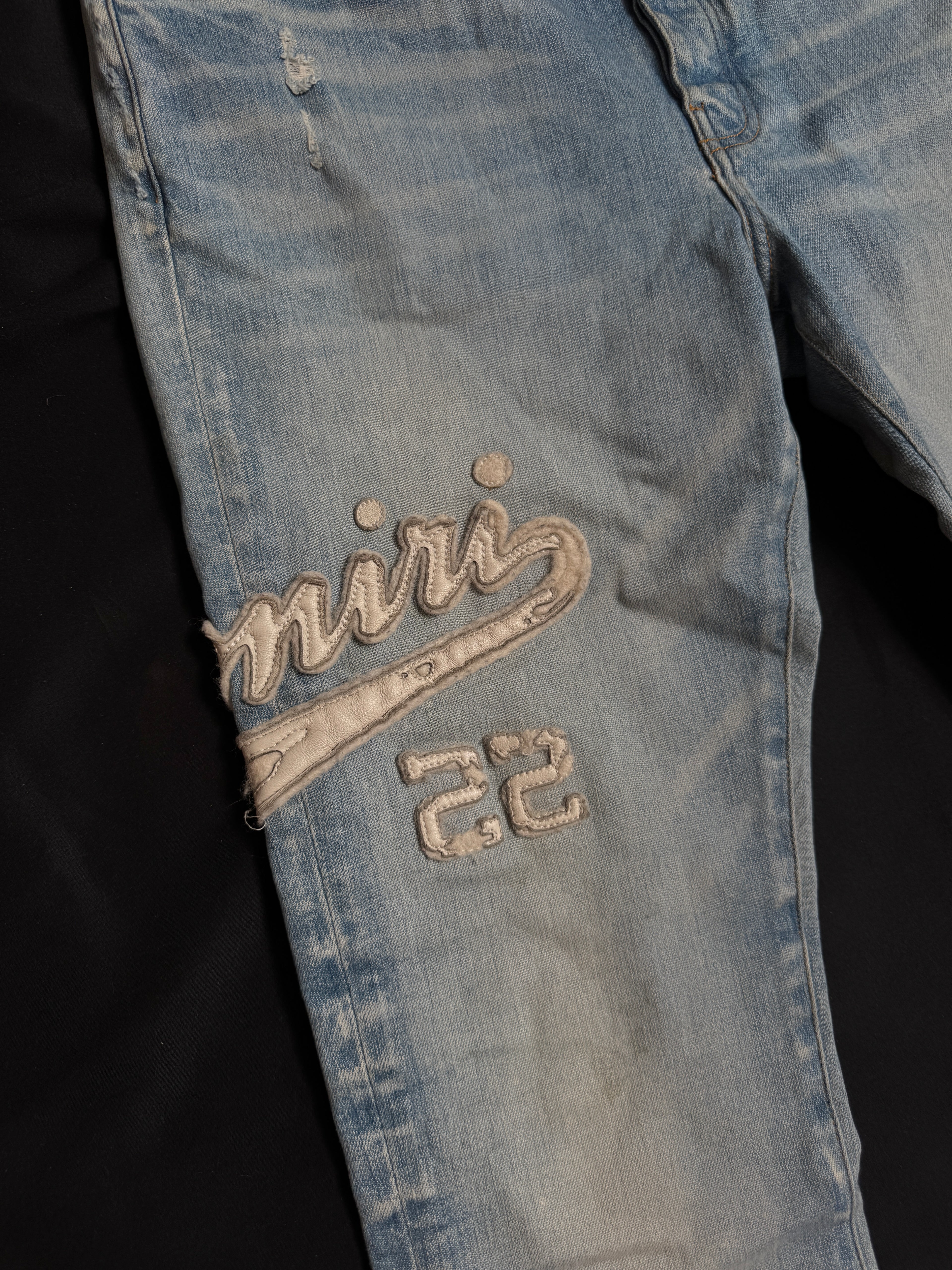 Amiri LightWash Jeans Old English