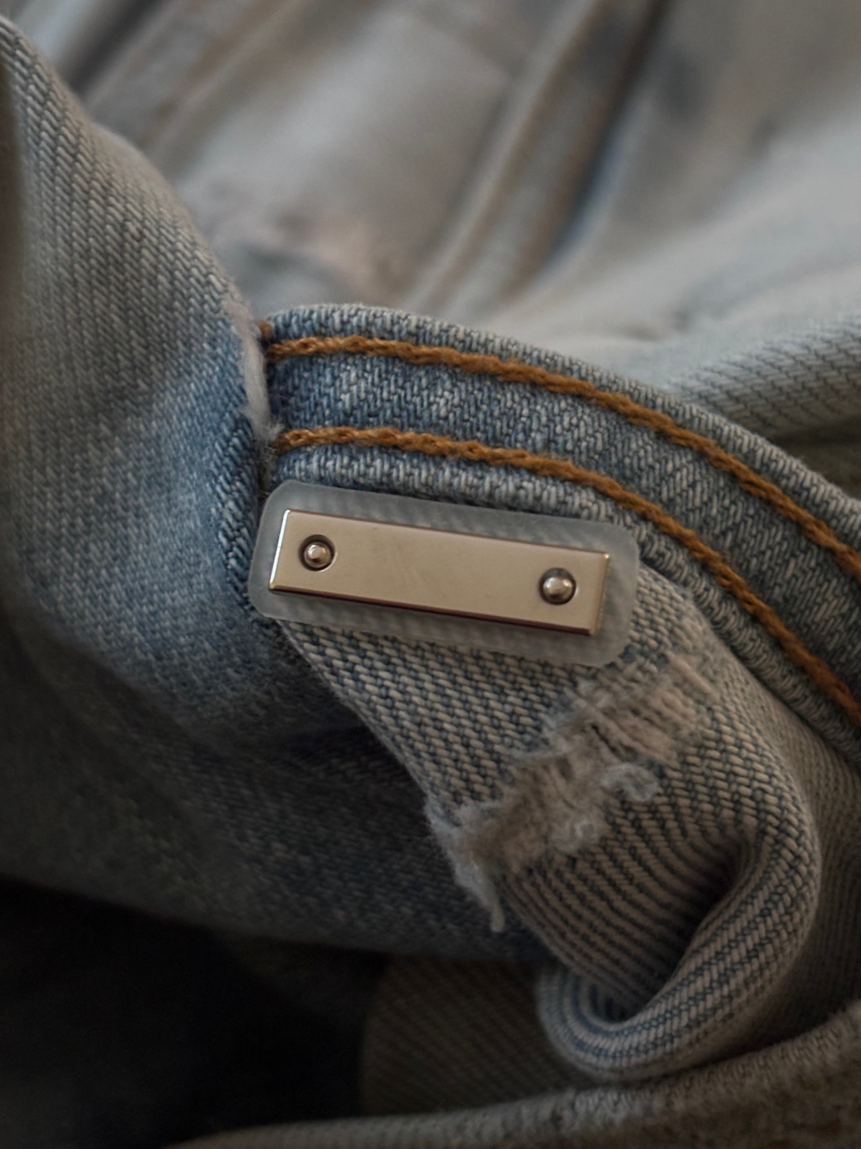 AMIRI MX1 Light Wash Floral Jeans - Size 38