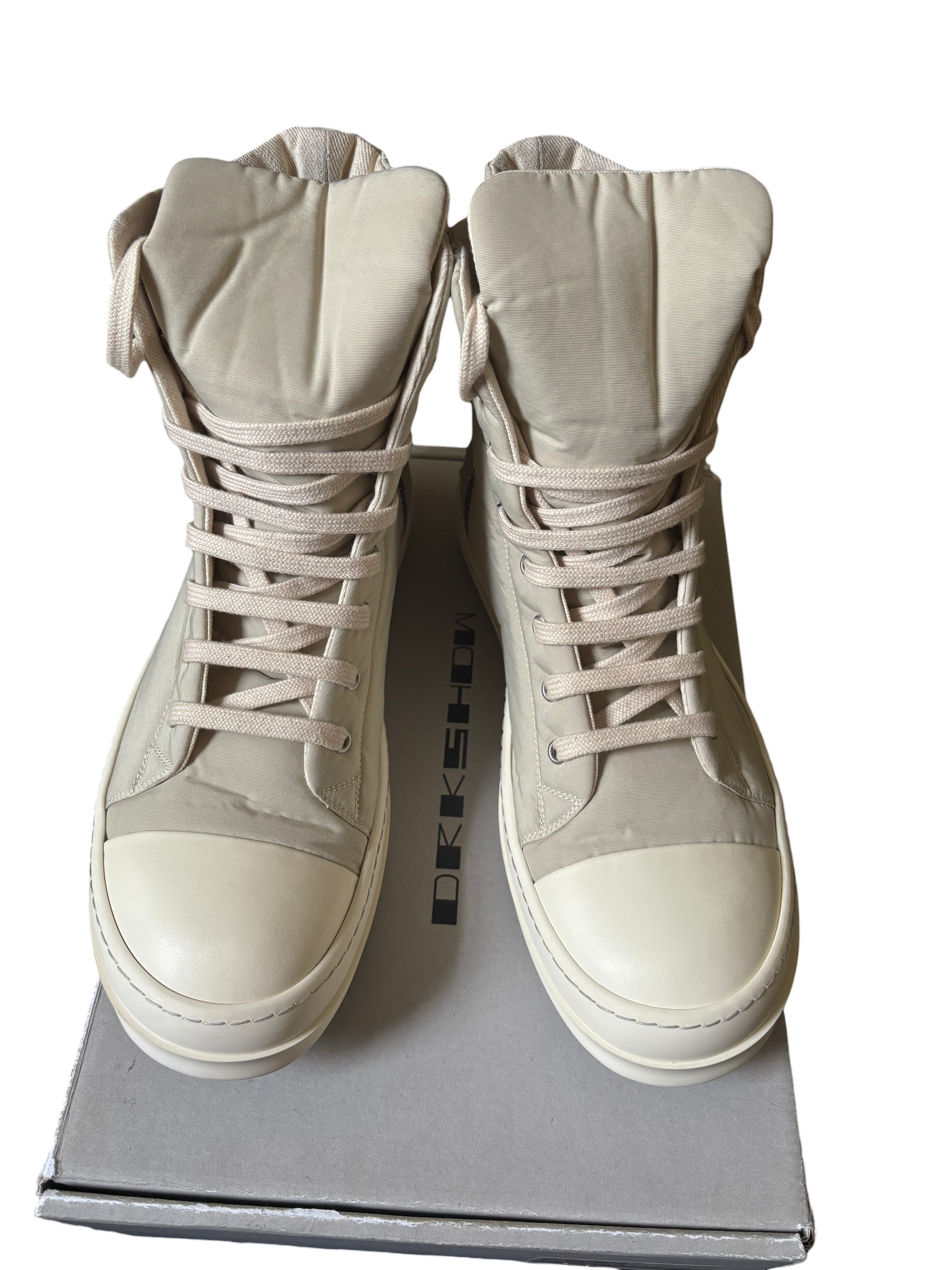 Rick Owens DRKSHDW Hi Sneaker Pearl & Milk
- Size 43