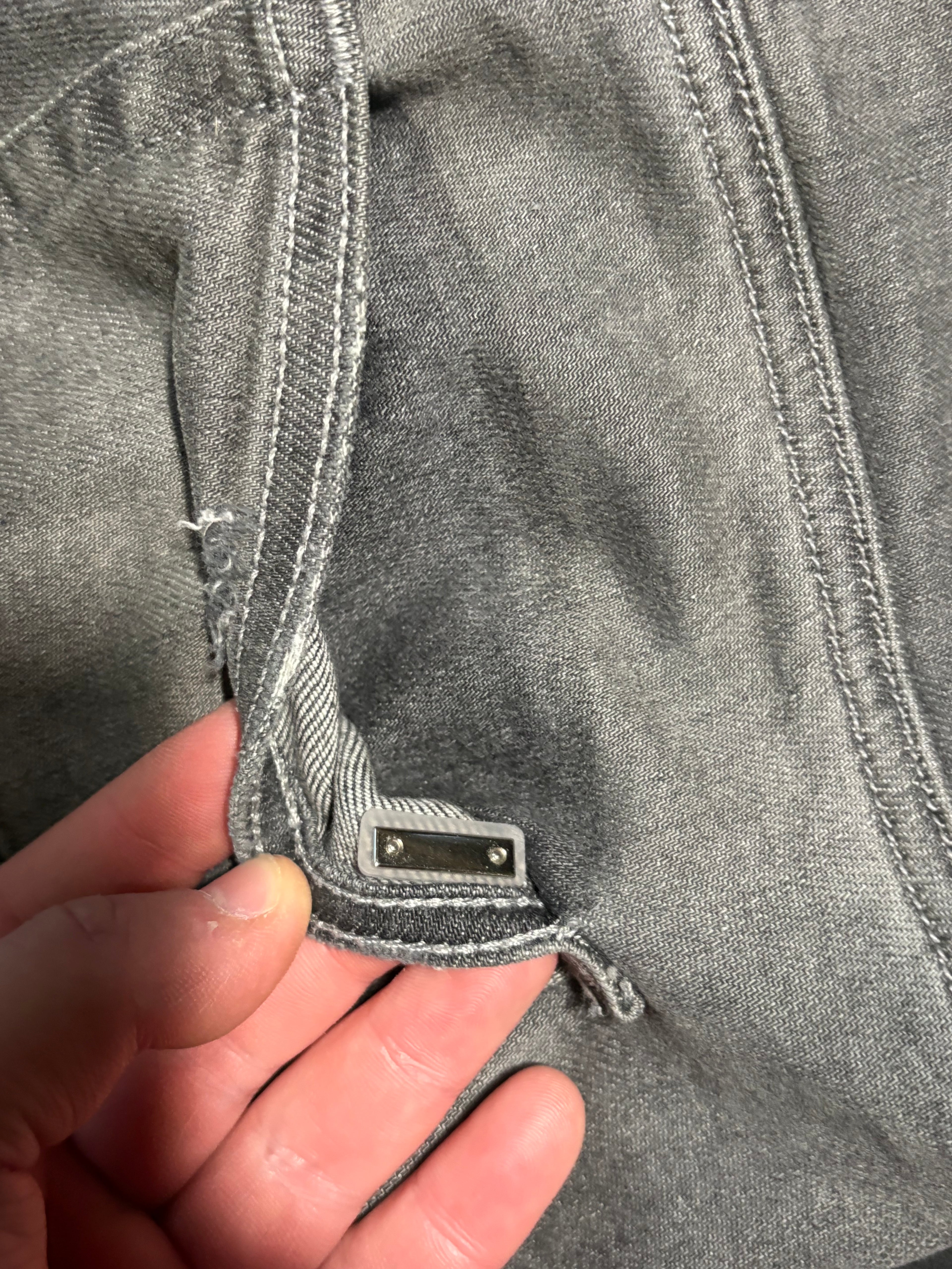 Amiri MX1 Grey Black Patch - Size 38