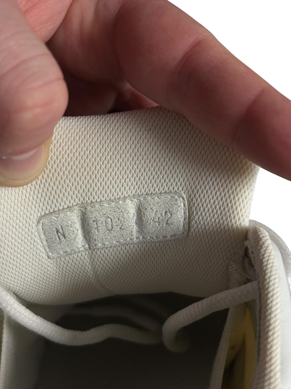 Dior B30 White Sneakers - Size 9