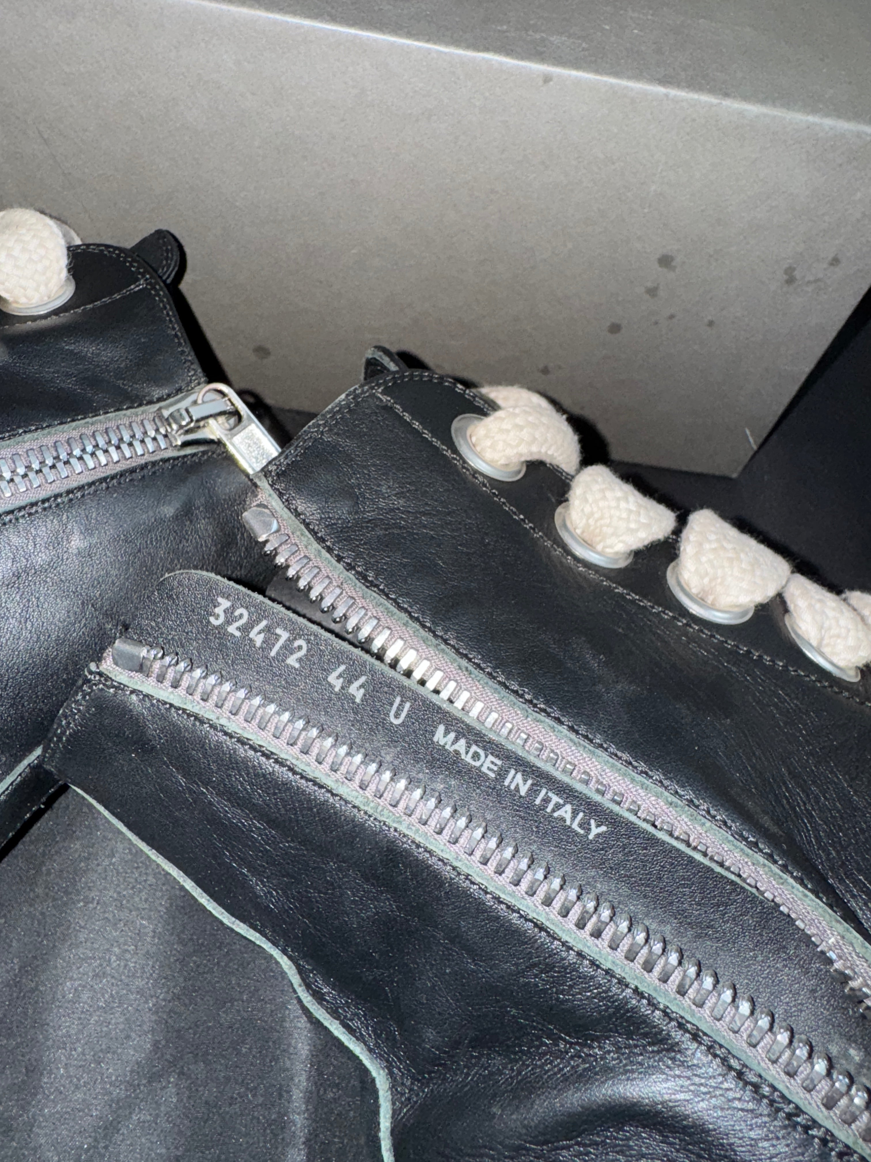 Rick Owens Jumbo Lace Hight Top Black