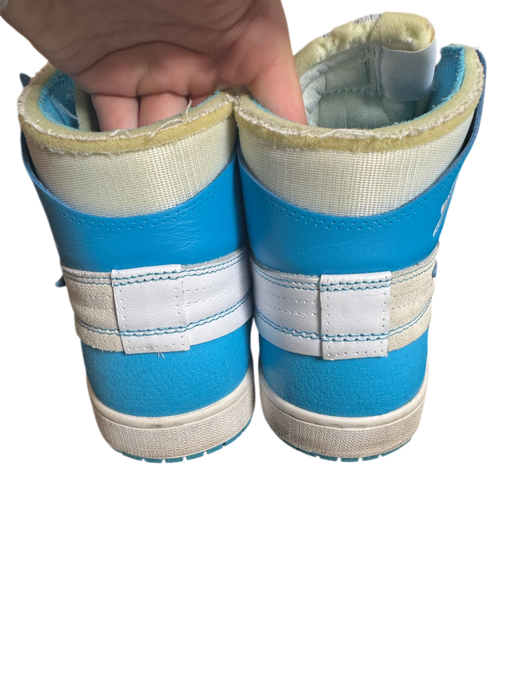 Off White Jordan 1 UNC