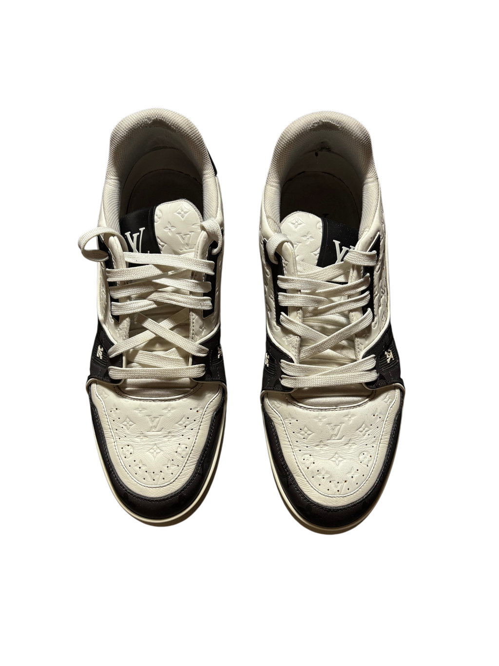 Louis Vuitton Black Monogram Trainers 9LV