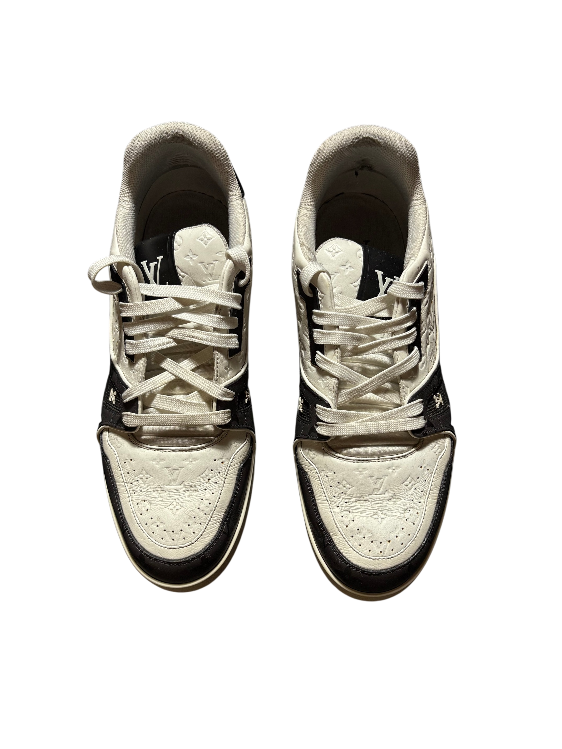 Louis Vuitton Black Monogram Trainers 9LV