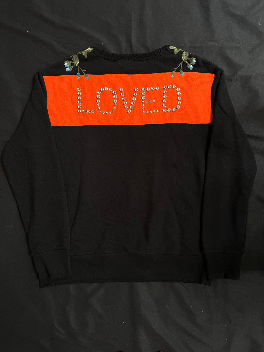 Gucci Loved Floral Embroidered Big Logo Sweatshirt