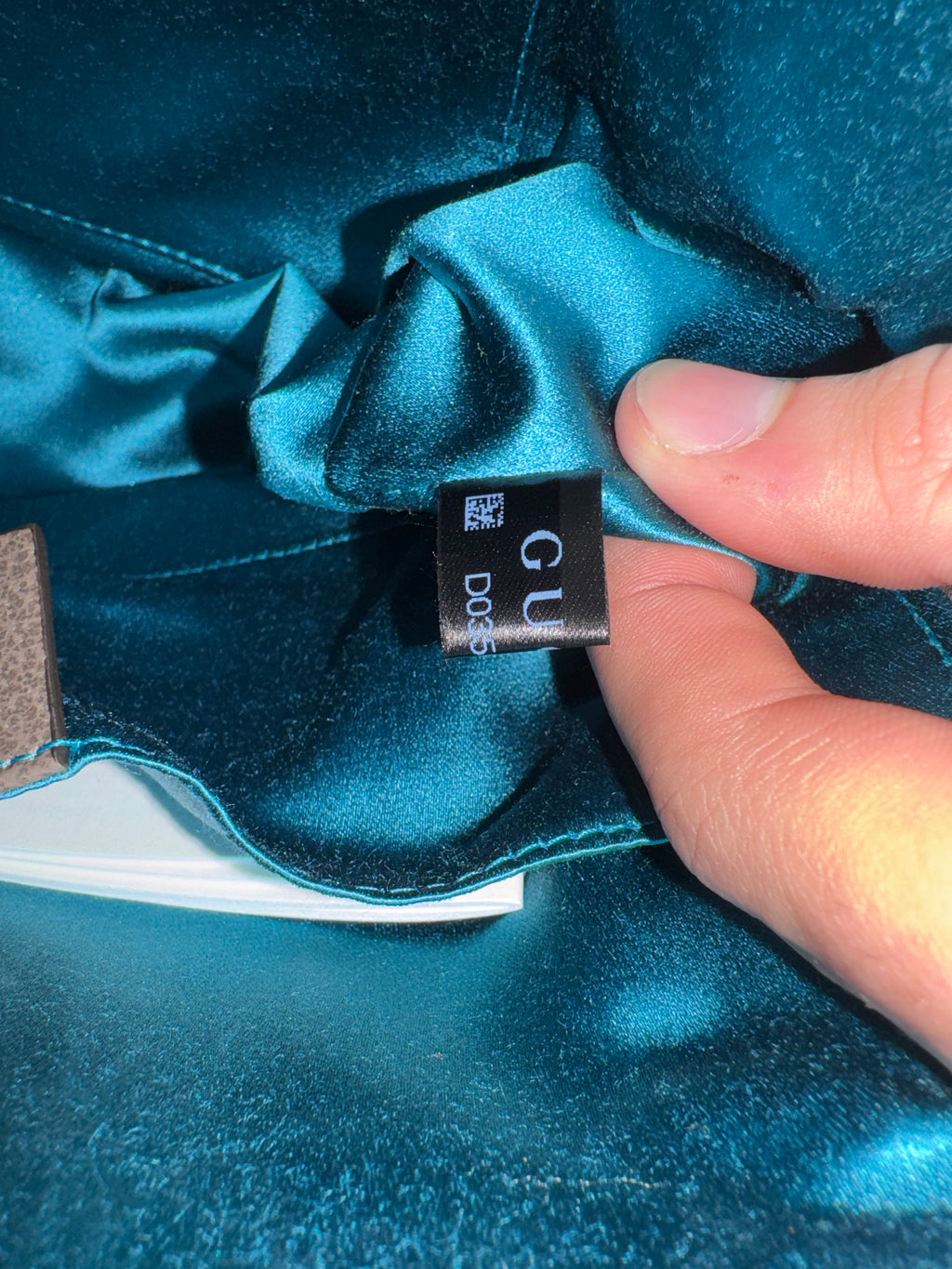 Gucci Ophidia Small Shoulder Bag