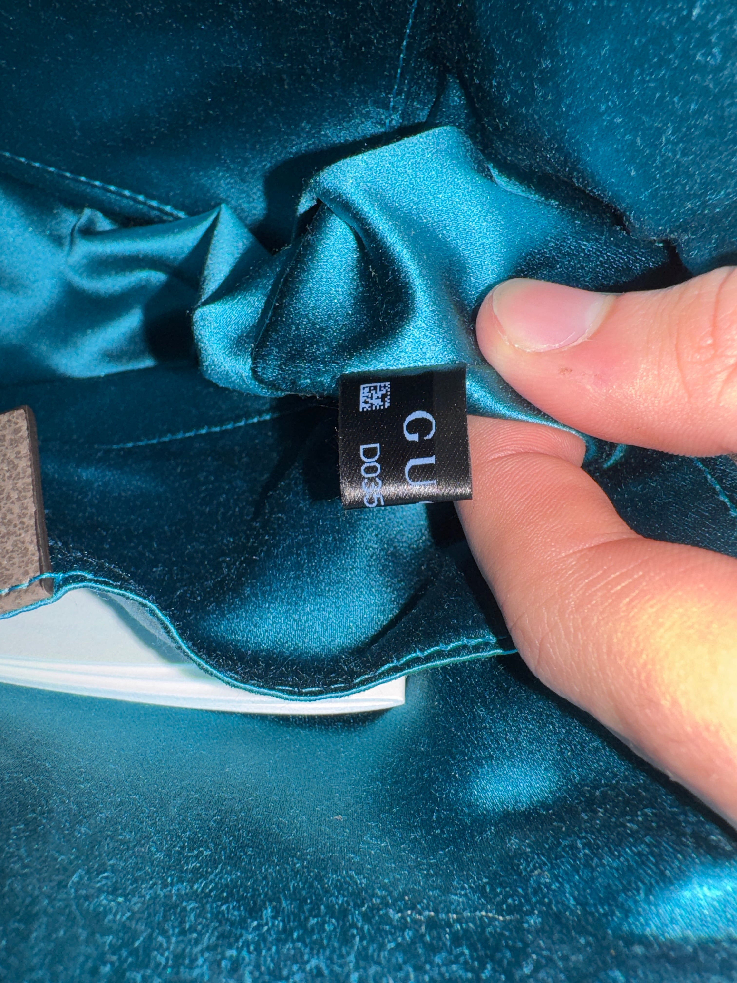 Gucci Ophidia Small Shoulder Bag