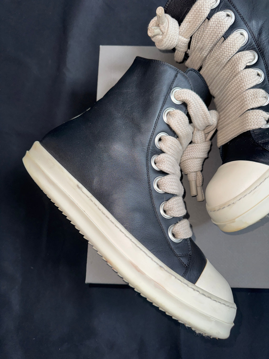 Rick Owens Jumbo Lace Hight Top Black