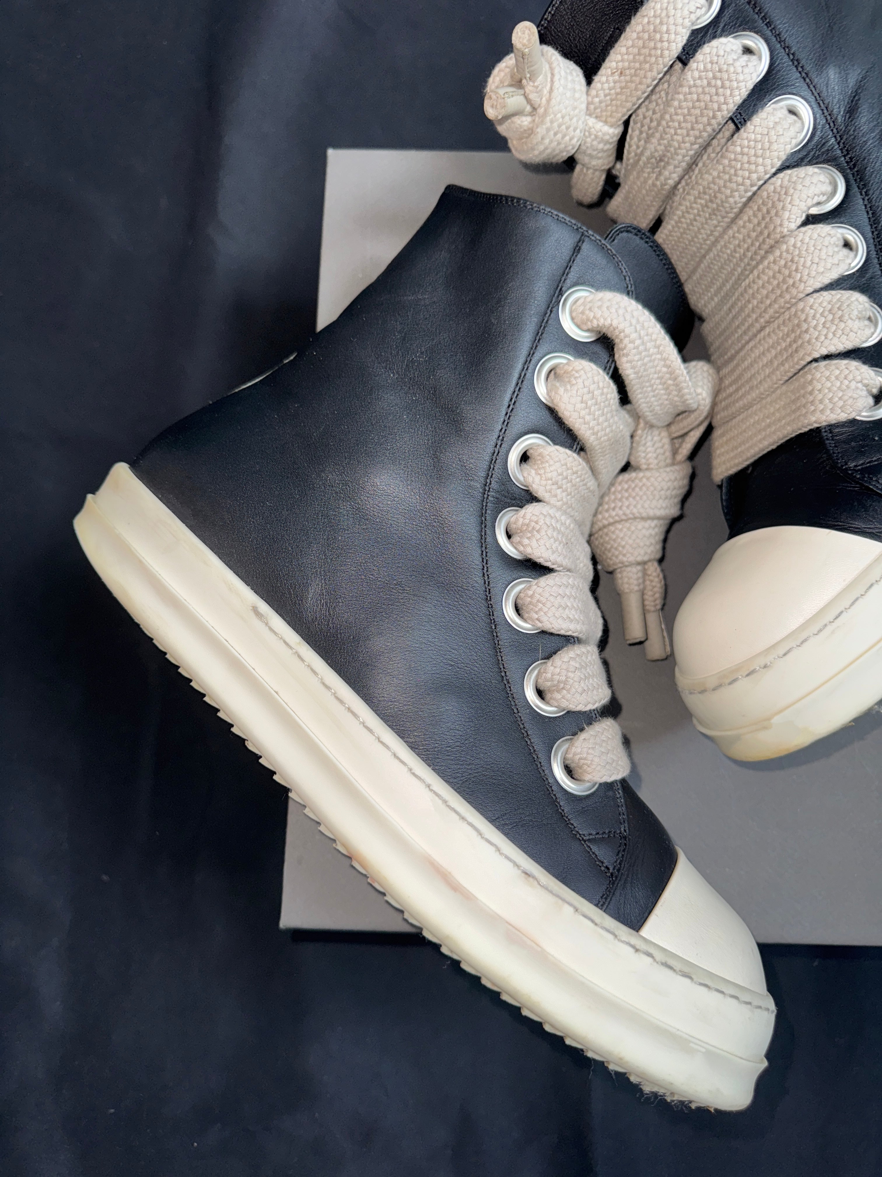 Rick Owens Jumbo Lace Hight Top Black